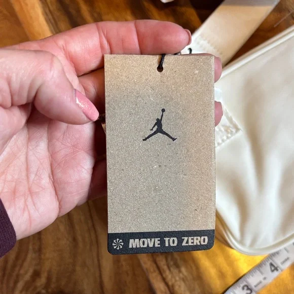 Jordan White Crossbody Bag - Picture 6 of 8